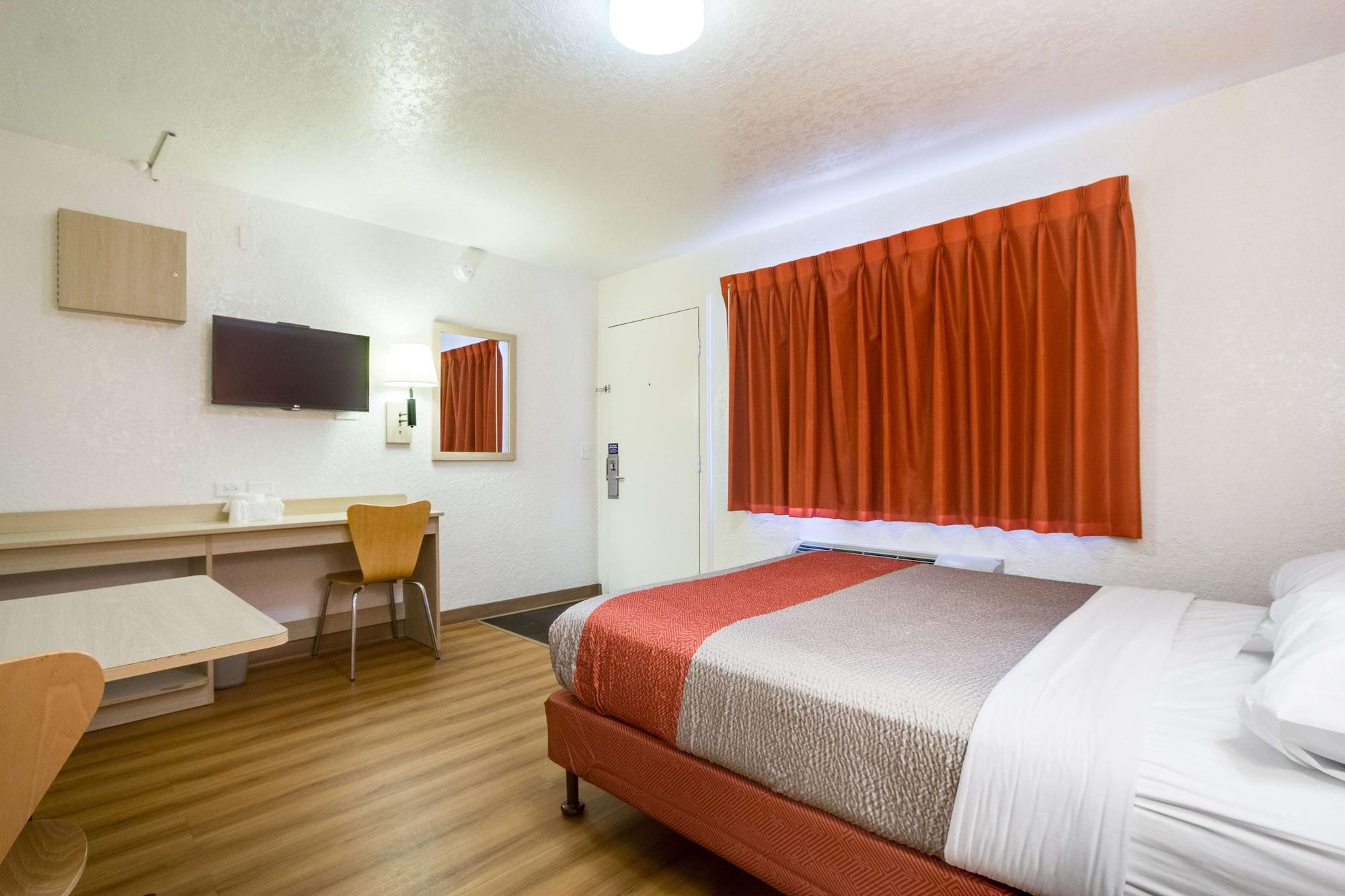 Park Inn By Radisson, เลควูด ภายนอก รูปภาพ
