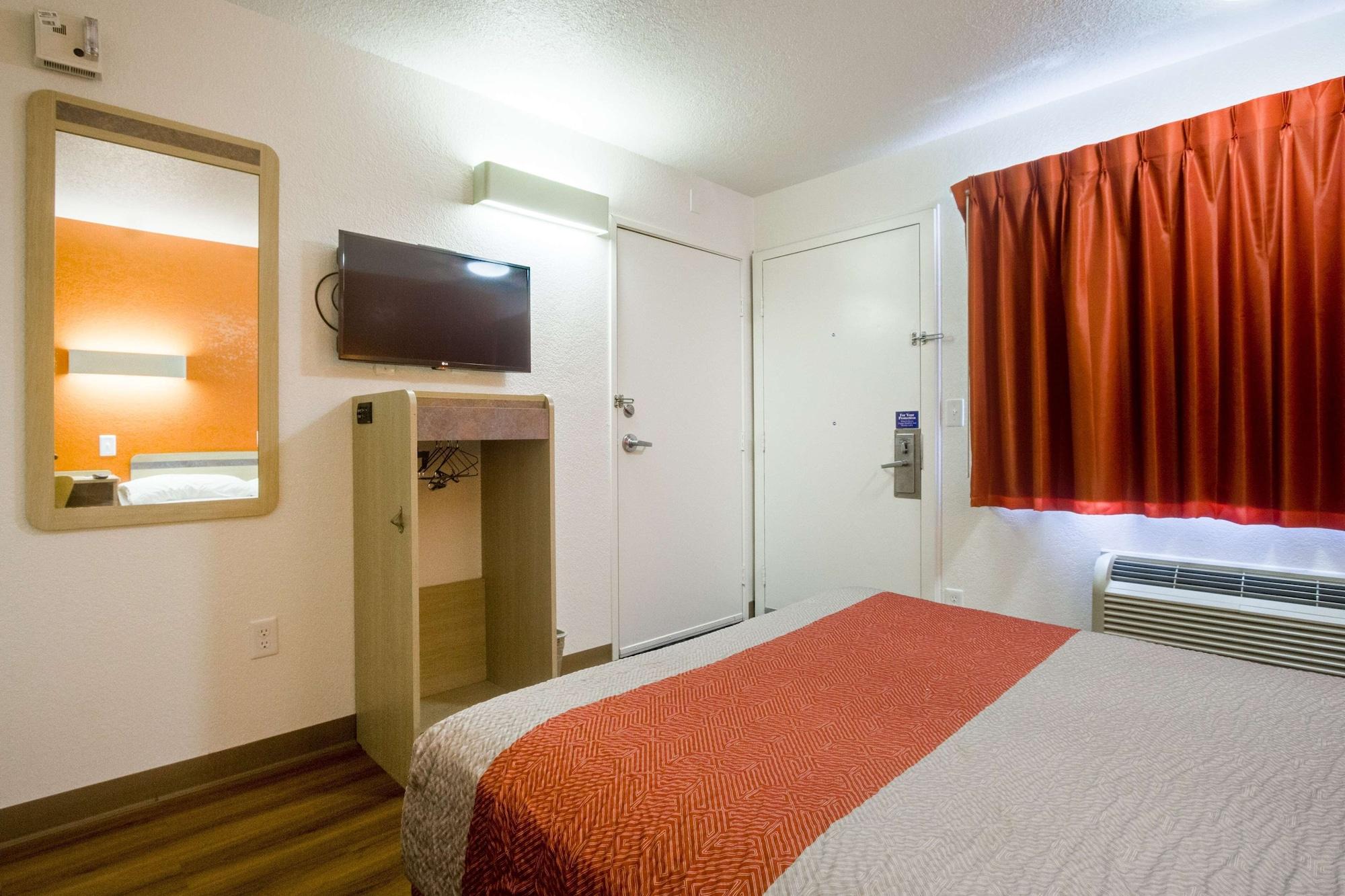 Park Inn By Radisson, เลควูด ภายนอก รูปภาพ